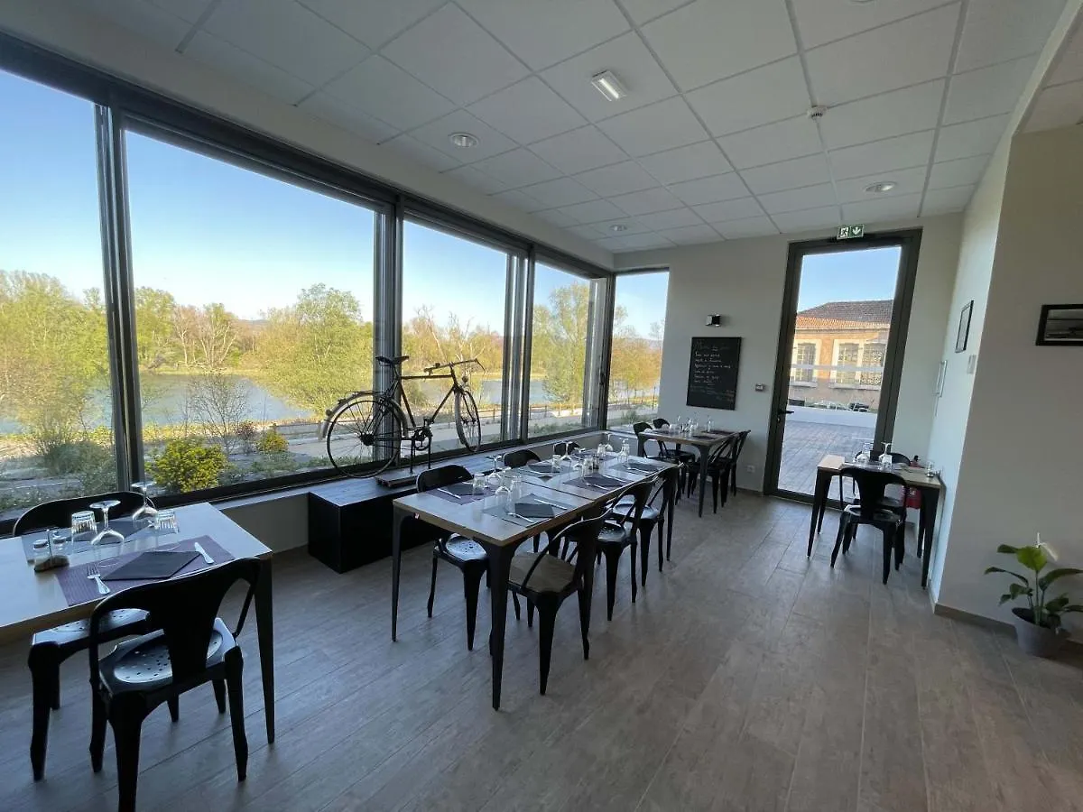 Le Preau De Baix Hotel France