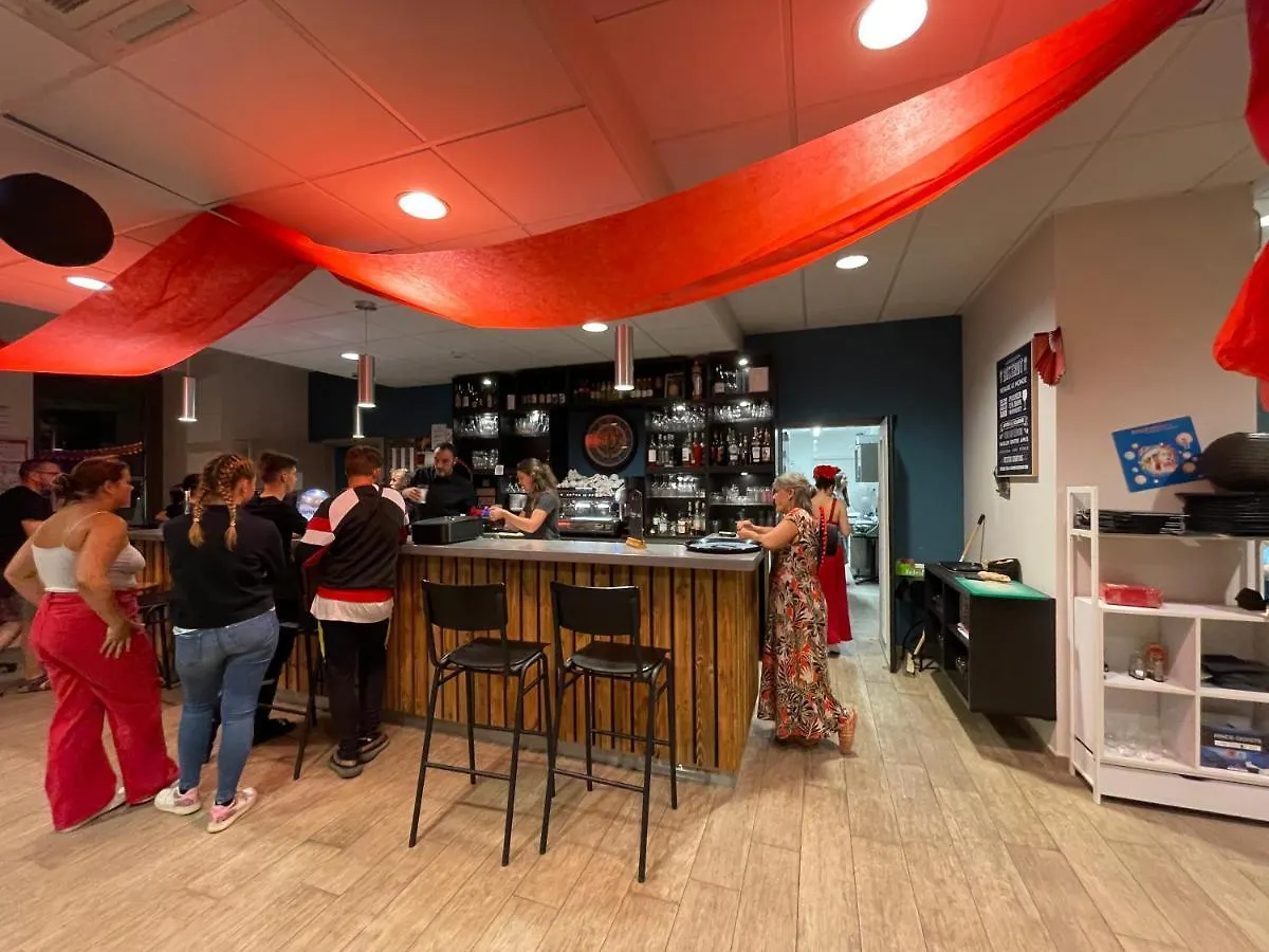 Le Preau De Baix Hotel