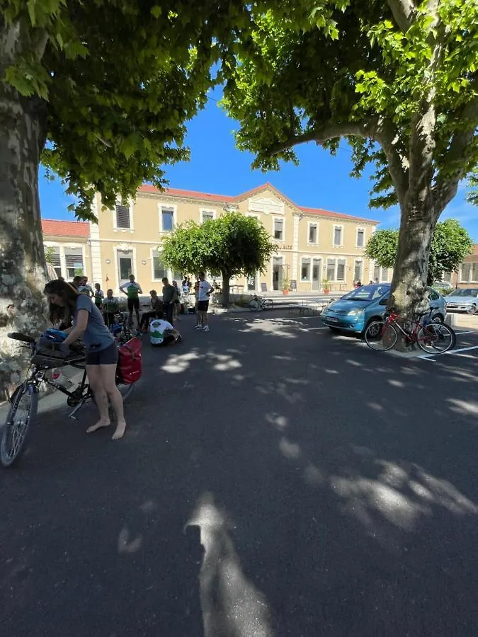 Hotel Le Preau De Baix